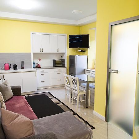 Apartament Przy Rynku Ostrowiec Swietokrzyski Bagian luar foto