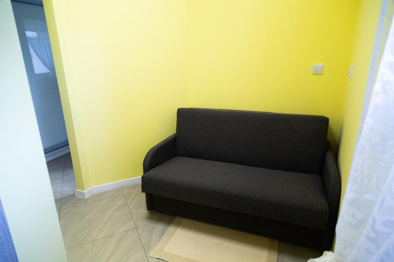 Apartament Przy Rynku Ostrowiec Swietokrzyski Bagian luar foto