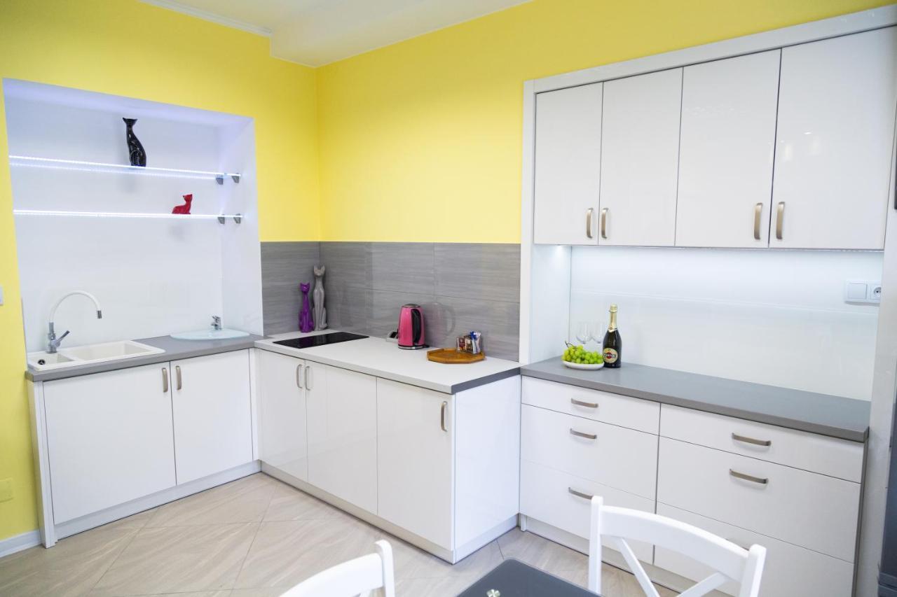 Apartament Przy Rynku Ostrowiec Swietokrzyski Bagian luar foto